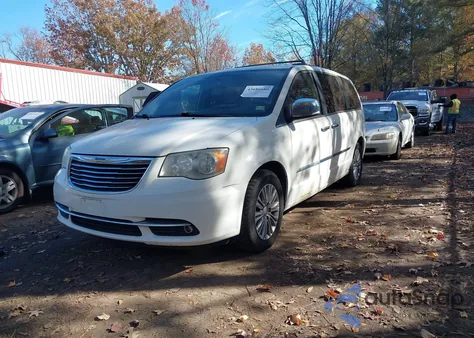 2013 Chrysler Town & Country Touring-L from USA, damaged, VIN 2C4RC1CG2DR692075